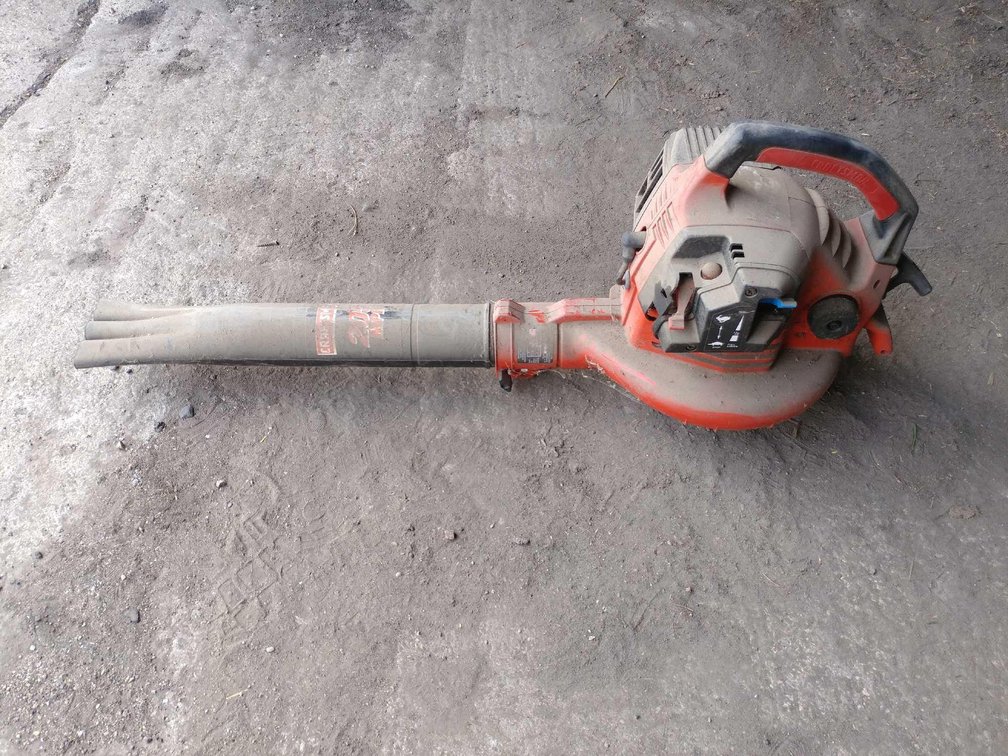 (I-79C) CRAFTSMAN BLOWER (GAS POWERED)