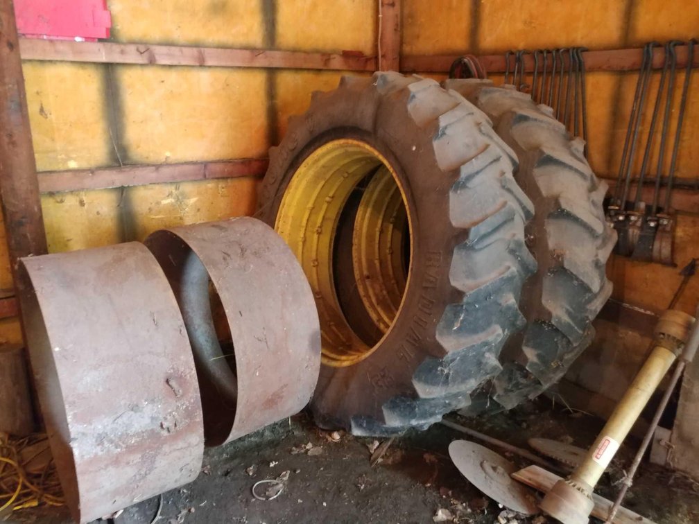 (I-125B) (2) R42 BAND DUALS AND CLAMPS