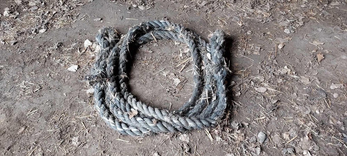 (I-126B) 2" 32' NYLON TOW ROPE