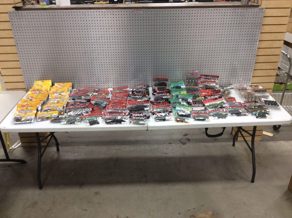 LARGE ASSORTMENT OF POWER BAIT & OTHER PLASTICS