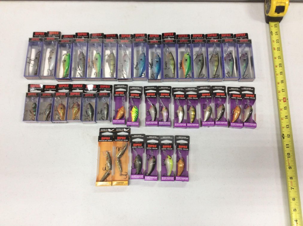 ASSORTMENT OF RAPALA GLASS SHAD RAP & SHAD DANCERS