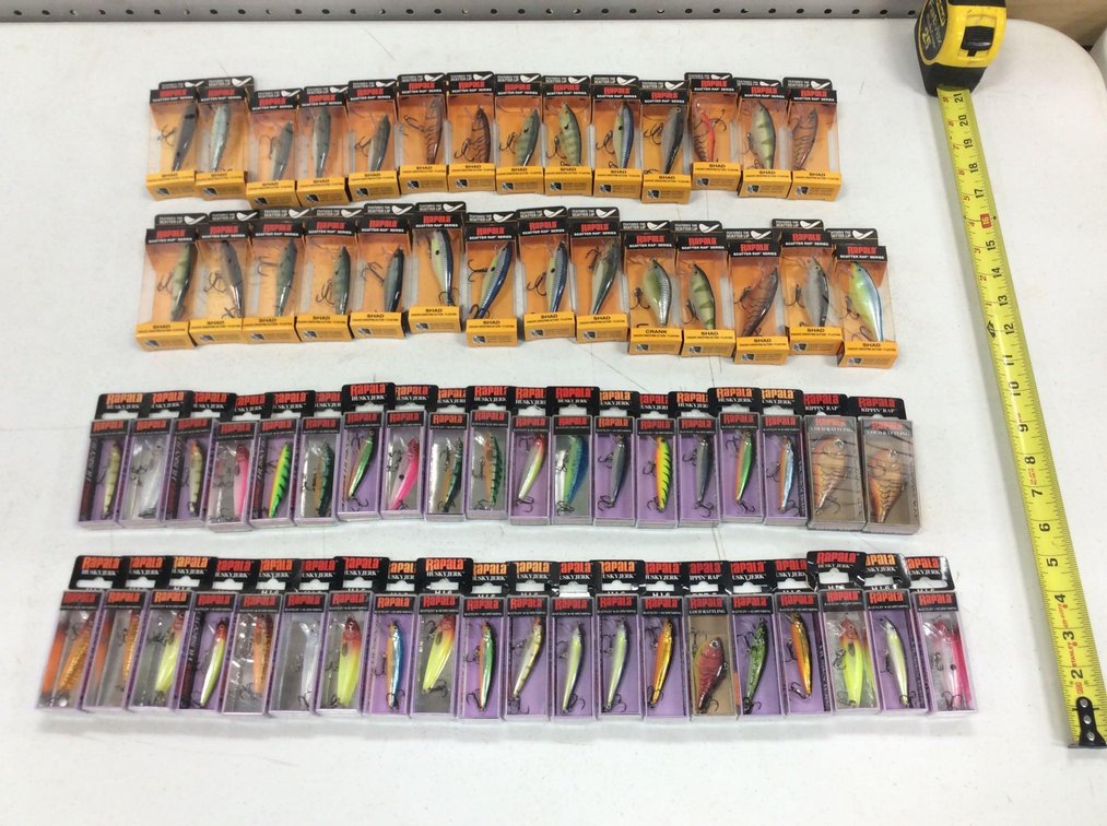 ASSORTMENT OF RAPALA SHAD, HUSKY JERK, & RIPPIN RAP