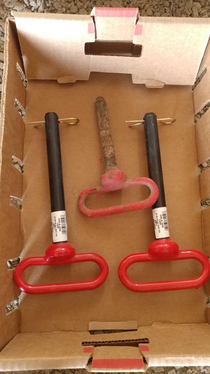 (3) HITCH PINS (ITEM AT ZIELSDORF AUCTIONS)