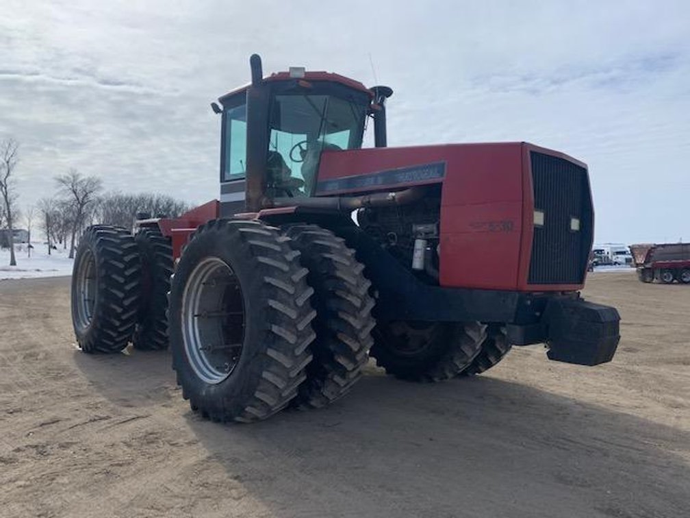 1994 CASE IH 9270 855 CUMMINS ENGINE 16 SPEED MANUAL TRANSMISSION 20.8X42 BAND DUALS 8400 HRS 4 HYD 