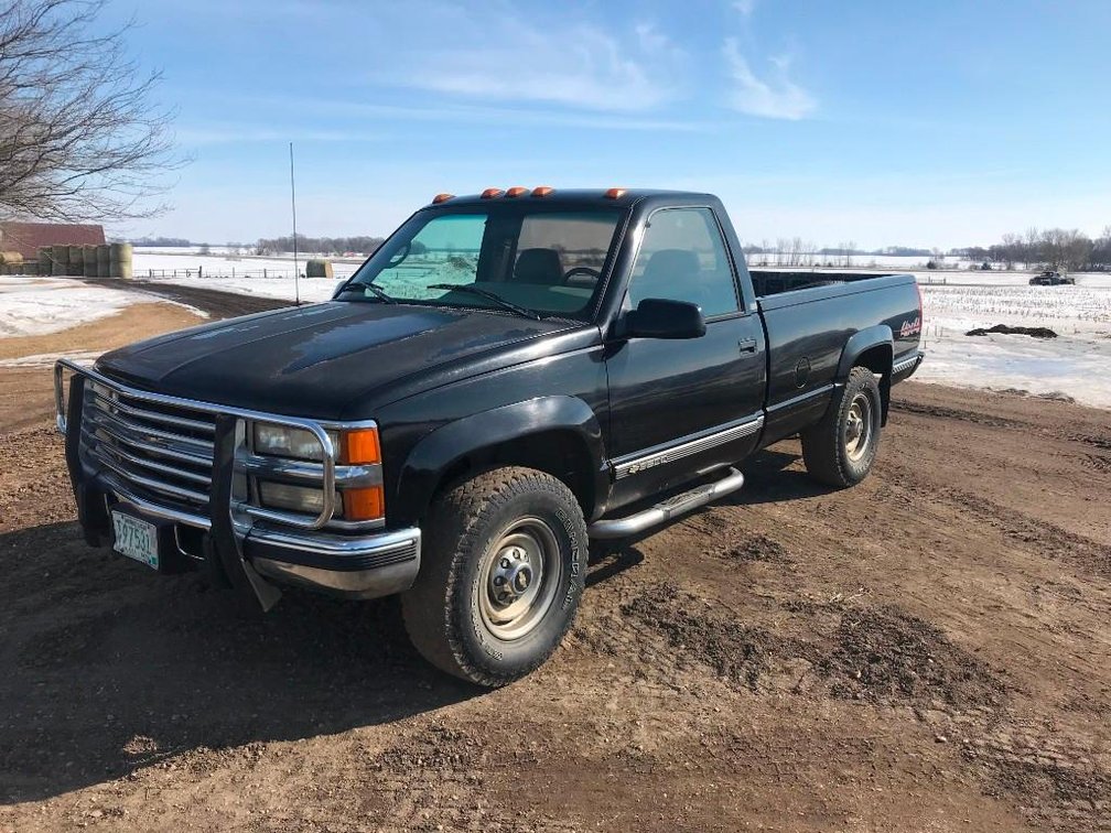  1996 CHEVROLET K3500 CHEYENNE 4X4, 6.5 DIESEL, AC, 144,856 MILES, GOOD MECHANICAL, VERY LITTLE RUST