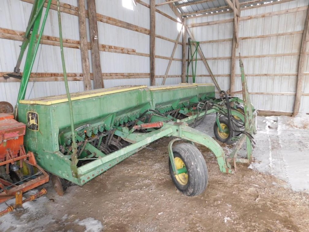 JOHN DEERE 9300 PRESS DRILL 6" SPACING  30' (3) 10' SECTIONS, MARKERS (NOT LOCATED AT ZIELSDORFS FOR MORE INFO AND LOCATION CALL (320) 843-3003)