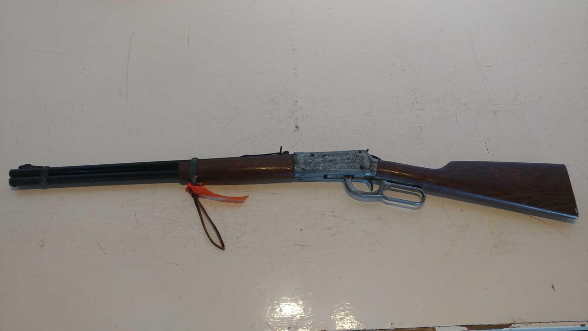 DAISY MODEL 3030 BUFFALO BILL SCOUT BB GUN