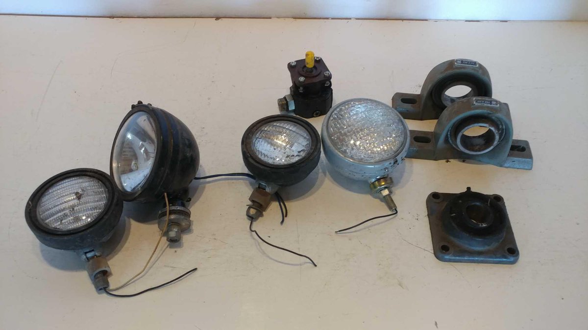VINTAGE AUTO HEADLIGHTS, GM MOUNTED BEARINGS, AND HYDRAULIC VALVE