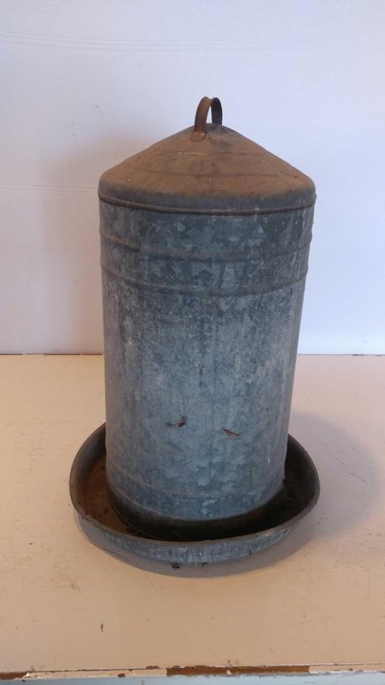 VINTAGE CHICKEN WATERER