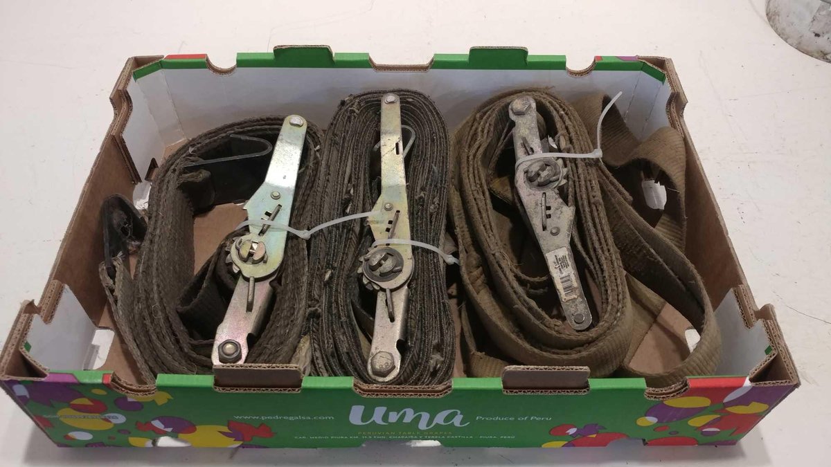 (3) 2" RATCHET STRAPS
