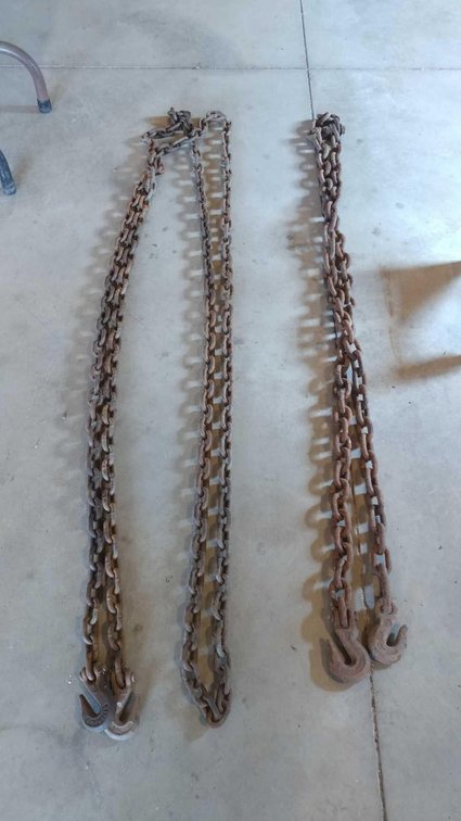 9' LOG CHAIN AND 18 ' LOG CHAIN