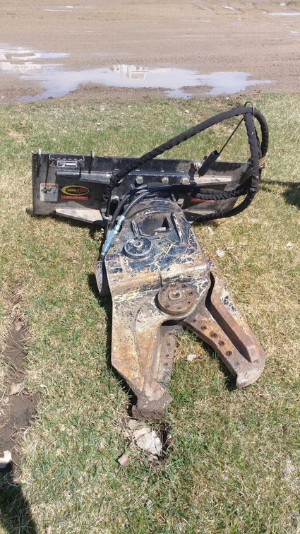 HYDRAULIC SHEAR W/QUICK ATTACH