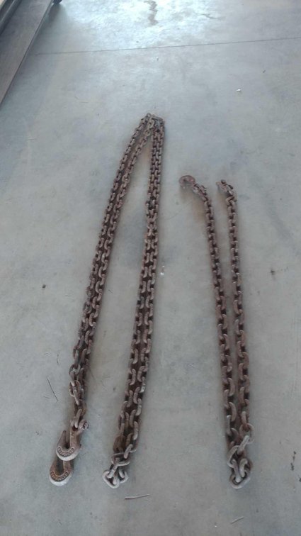 20' LOG CHAIN AND 6' LOG CHAIN