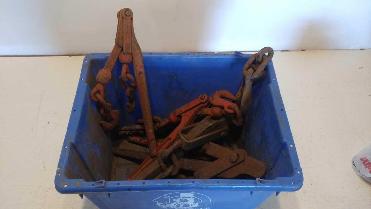 (7) CHAIN BINDERS