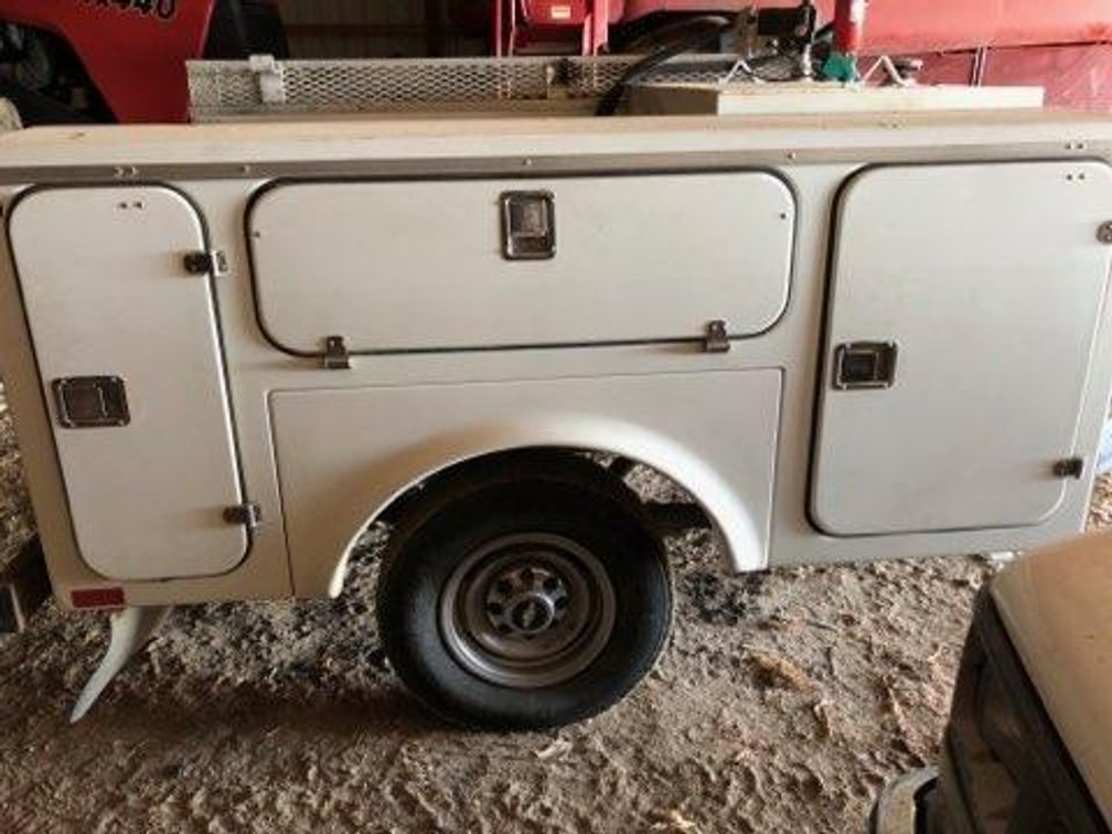 SERVICE TRAILER WITH FIBERGLASS SERVICE BODY AND 200 GAL FUEL TANK W/25GPM PUMP (12VOLT)(ITEM AT ZIE