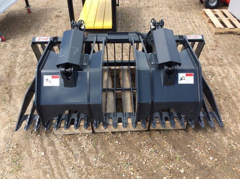 UNUSED STOUT ROCK BUCKET/BRUSH GRAPPLE COMBO HD72-3 OPEN-END W/ SKID STEER QUICK ATTACH (ITEM AT ZIE