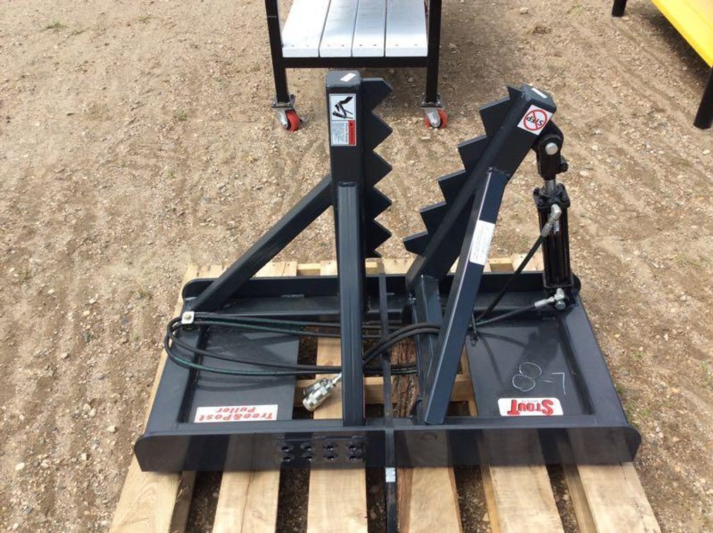 UNUSED STOUT TREE & POST PULLER W/ SKID STEER QUICK ATTACH (ITEM AT ZIELSDORF AUCTIONS)