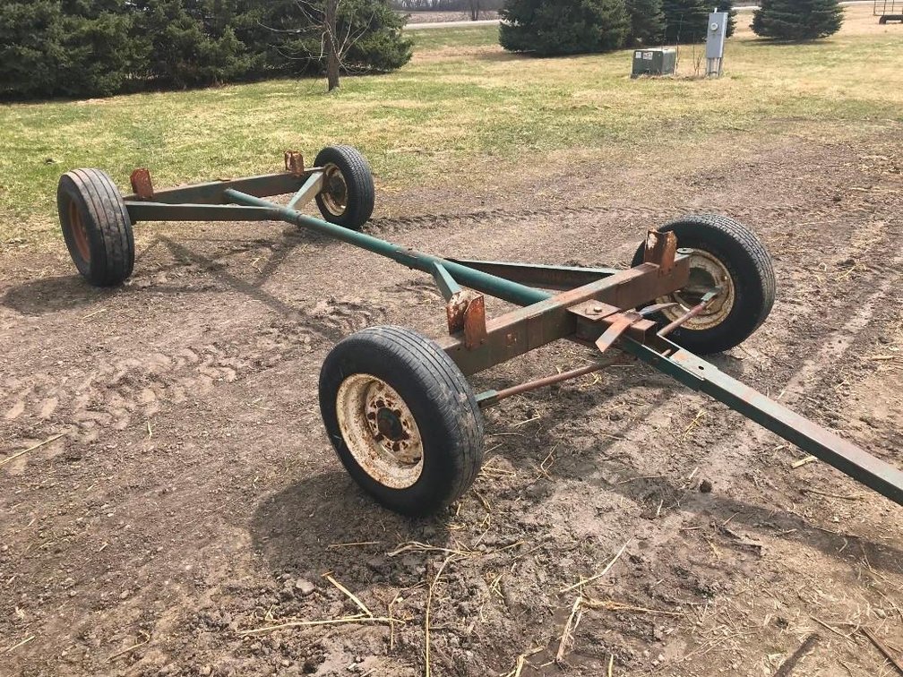 LORENZ MODEL 65 6.5 TON RUNNING GEAR 6 BOLT AXLES (FOR MORE INFO AND LOCATION CALL PETE @ 320-815-26