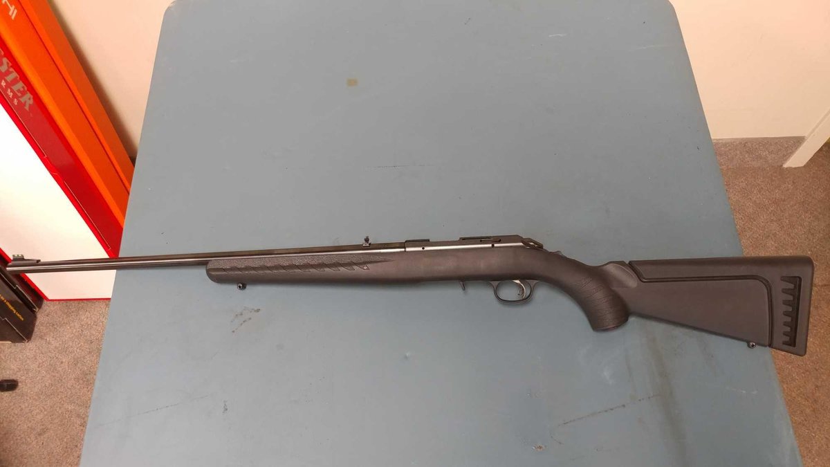 RUGER AMERICAN BOLT ACTION .22 CAL RIFLE W/BOX (SN# 834-55337) (LOCATED AT MIKES GUN SHOP IN BENSON 