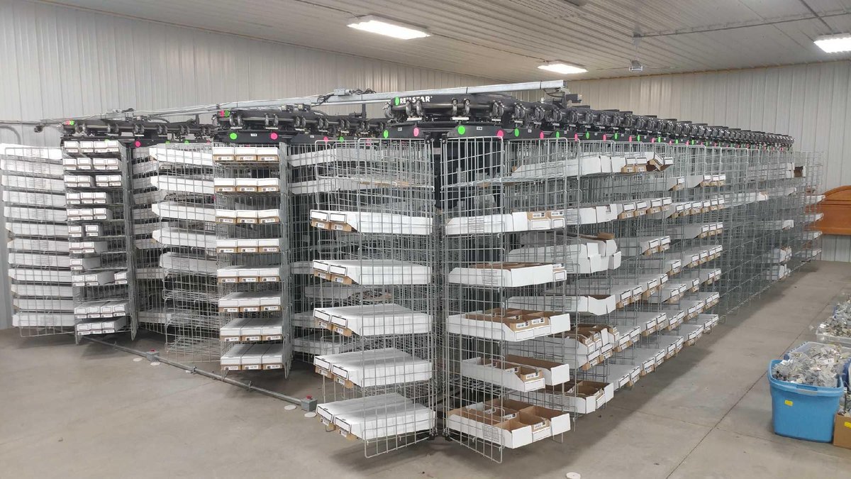REMSTAR HORIZONTAL CAROUSEL (APPROXIMATELY 38'x20'x8")  FOR MORE INFORMATION ON THIS LOT, PLEASE CAL
