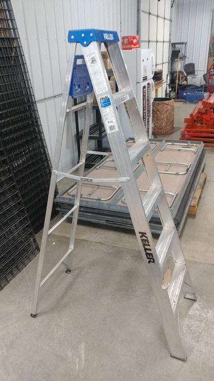 KELLER 6' ALUMINUM STEP LADDER