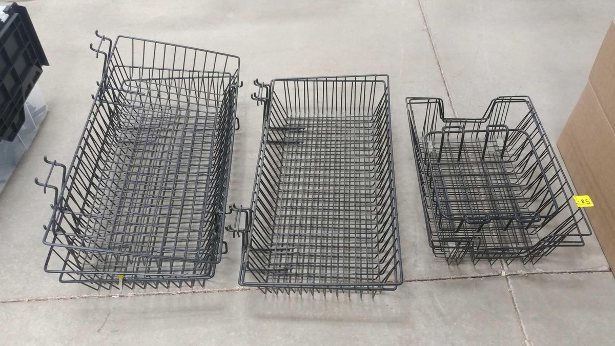 ASSORTMENT OF METAL DISPLAY BINS FOR PEGBOARD OR GRID WALL