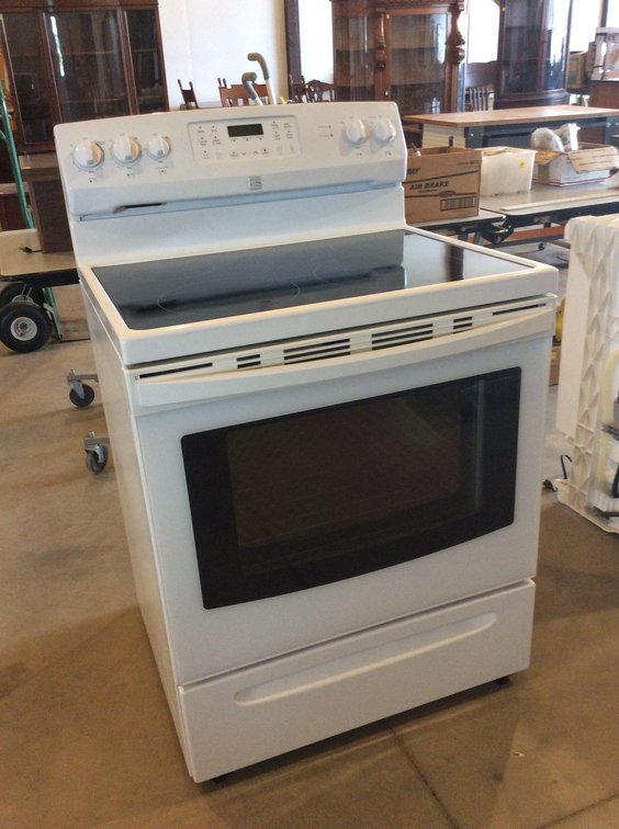 KENMORE GLASS TOP STOVE/RANGE