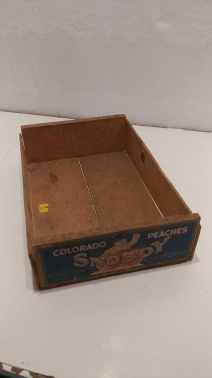 SNOBOY VINTAGE FRUIT WOODEN BOX