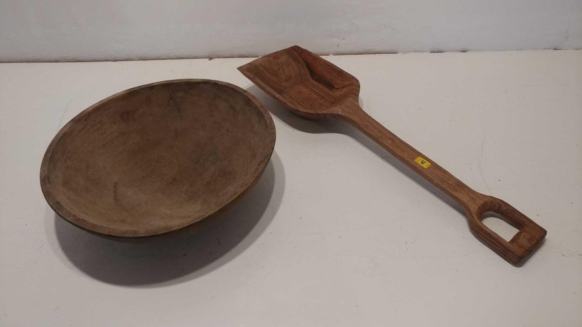 LARGE WOODEN BOWL & SPOON