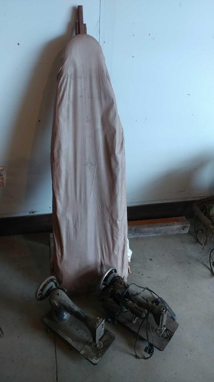 IRONING BOARD AND (2) ANTIQUE SINGER SEWING MACHINES