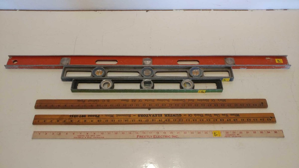 24", 28", & 48" LEVELS AND YARD STICKS