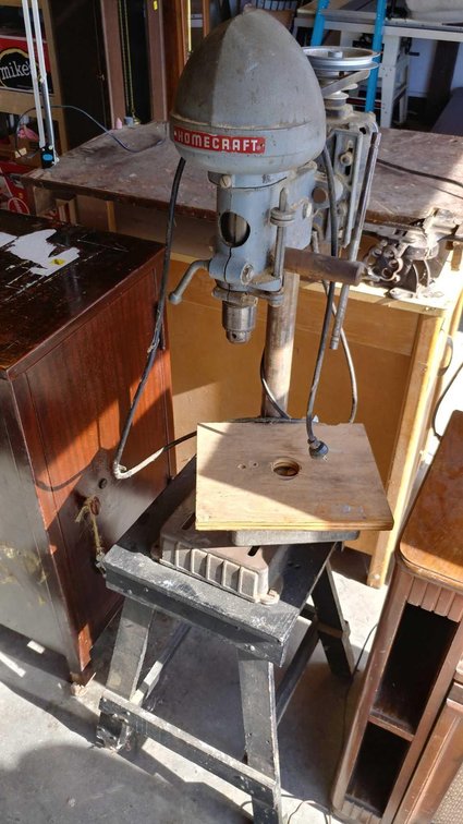 VINTAGE HOMECRAFT DRILL PRESS on MOUNT