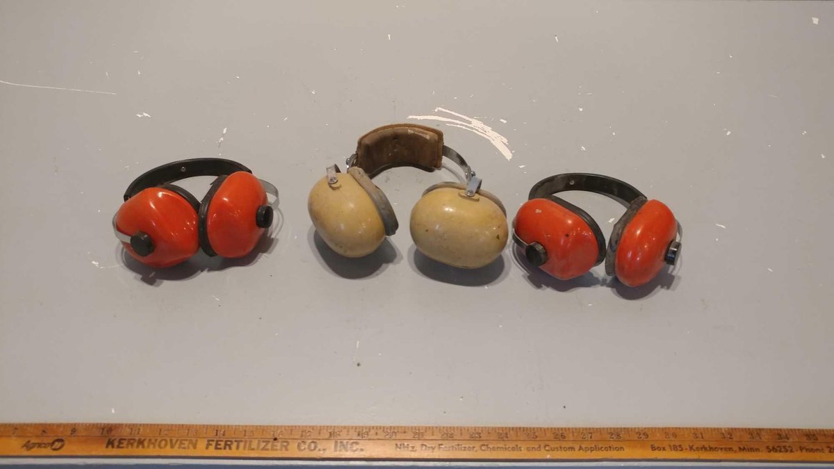 (3) PROTECTIVE EAR PHONES