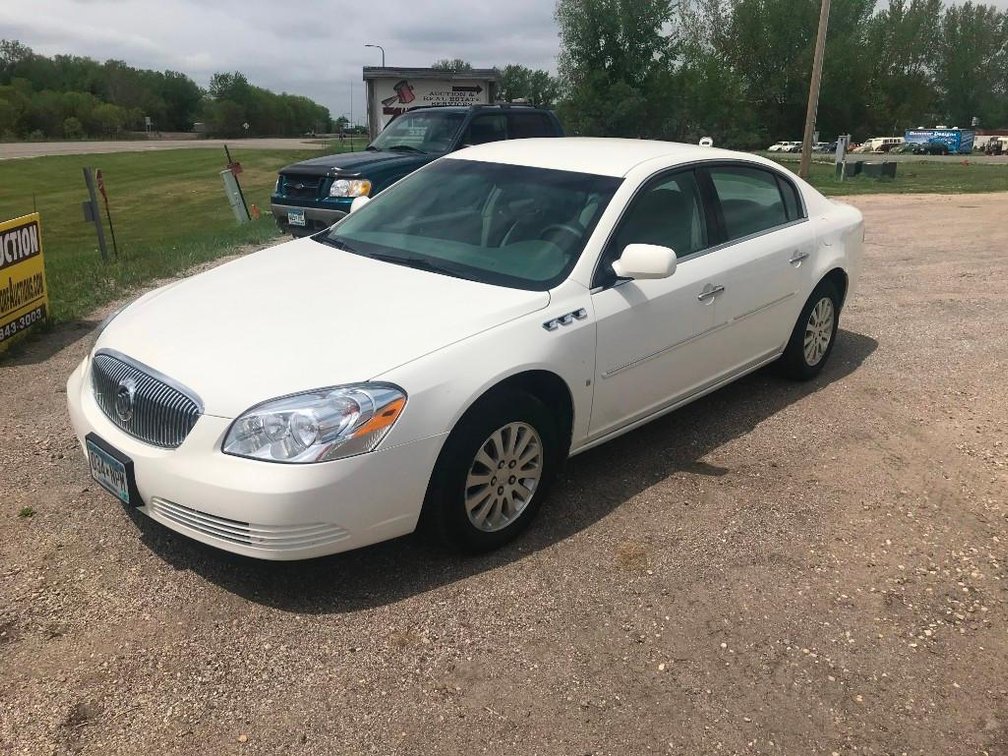2006 BUICK LUCERNE 4 DOOR SEDAN CX FWD 54,000 MILES, V6, 3.8L VIN #: 1G4HP57246U190420, KEYLESS ENTR