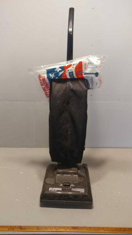 EUREKA THE BOSS LITE VACUUM (11 AMPS)