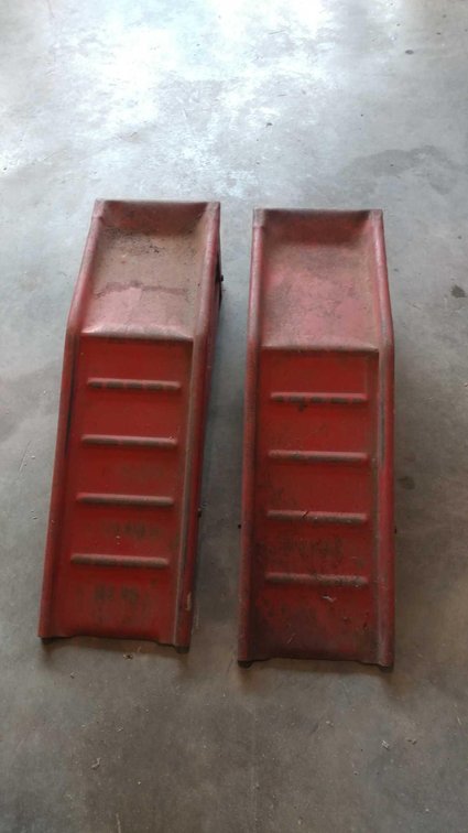 (2) CAR RAMPS (H 10")
