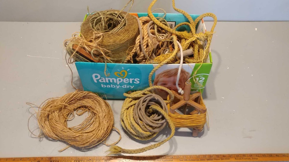 ASSORTED SPOOLS OF TWINE & ROPE (VARIOUS SIZES)