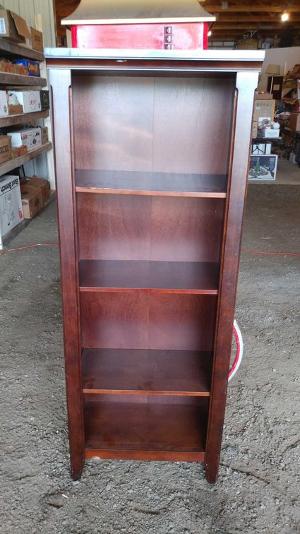 BOOKSHELF w/3 ADJUSTABLE SHELVES (61" x 24")