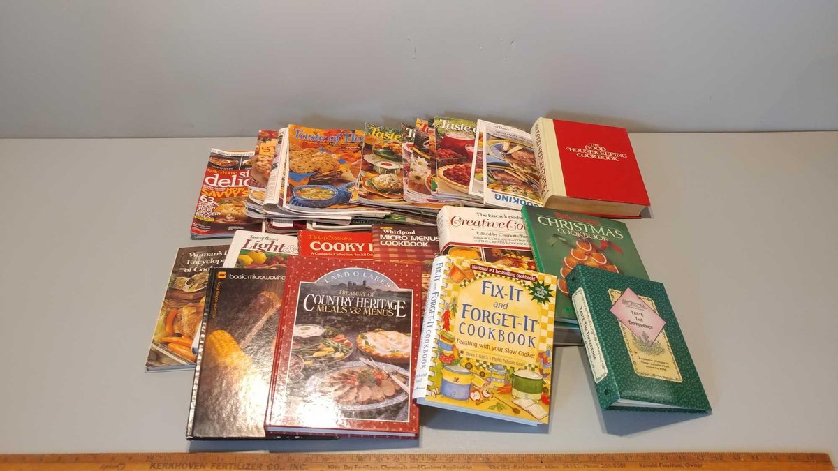 LARGE ASSORTMENT OF COOKING MAGAZINES & COOKBOOKS
