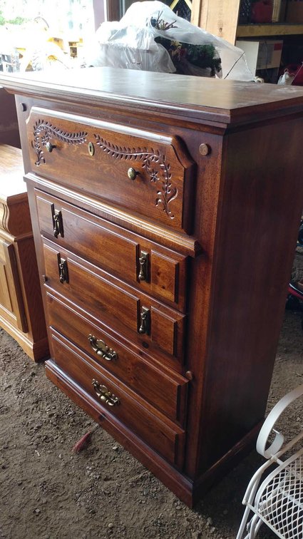 BEDROOM DRESSER (52" x 37" x 17") w/FIVE DRAWERS