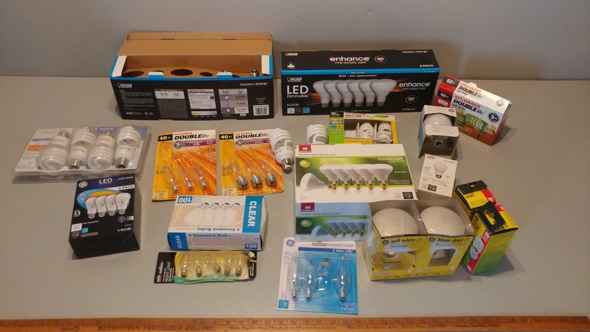 LARGE ASSORTMENT OF LIGHT BULBS (LED, INCANDESCENT, FLUORESCENT, ETC.)
