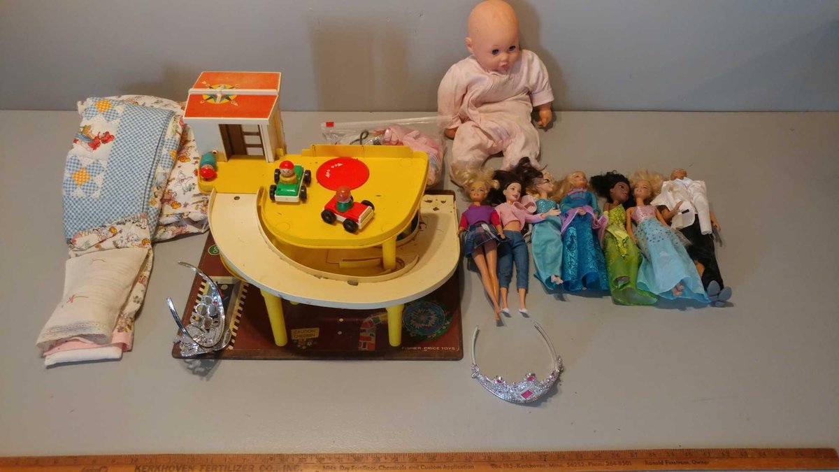 TOY CAR TRACK and ASSORTMENT OF BARBIE & OTHER DOLLS
