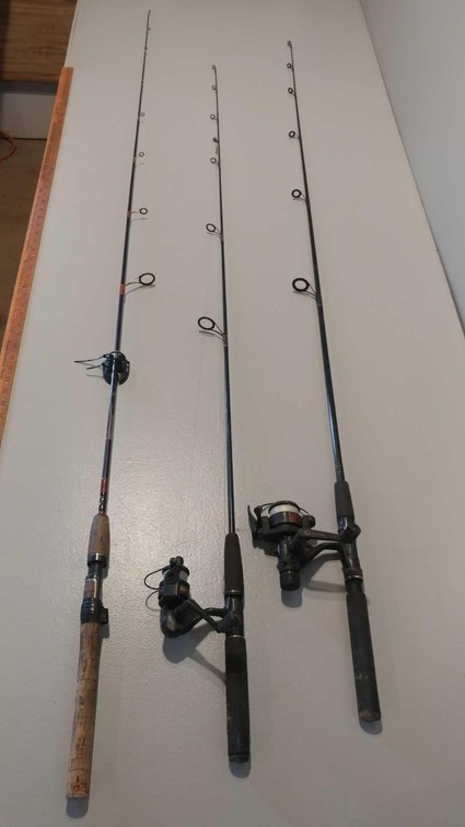 (3) FISHING RODS w/(2) REELS (BRANDS: SHIMANO, BERKLEY, BIONIC, & QUANTUM SNAPSHOT)