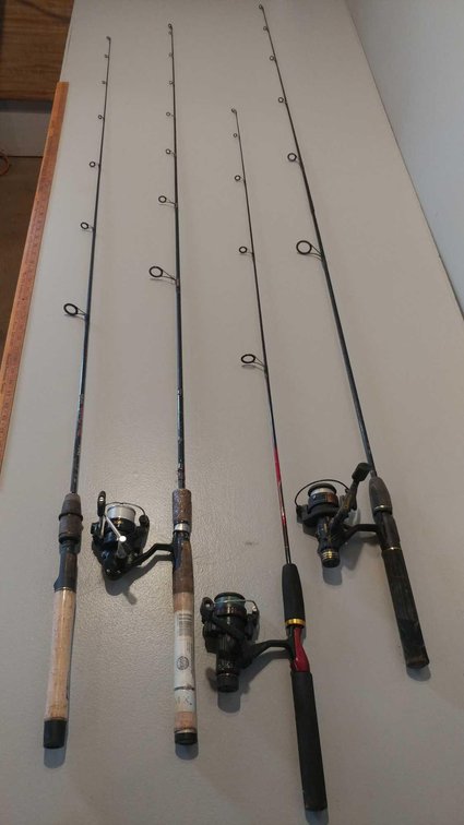 (4) FISHING RODS & (3) REELS (BRANDS: FENWICK, MITCHELL, CABELA'S, BERKLEY, QUANTAM, & ABU GARCIA)