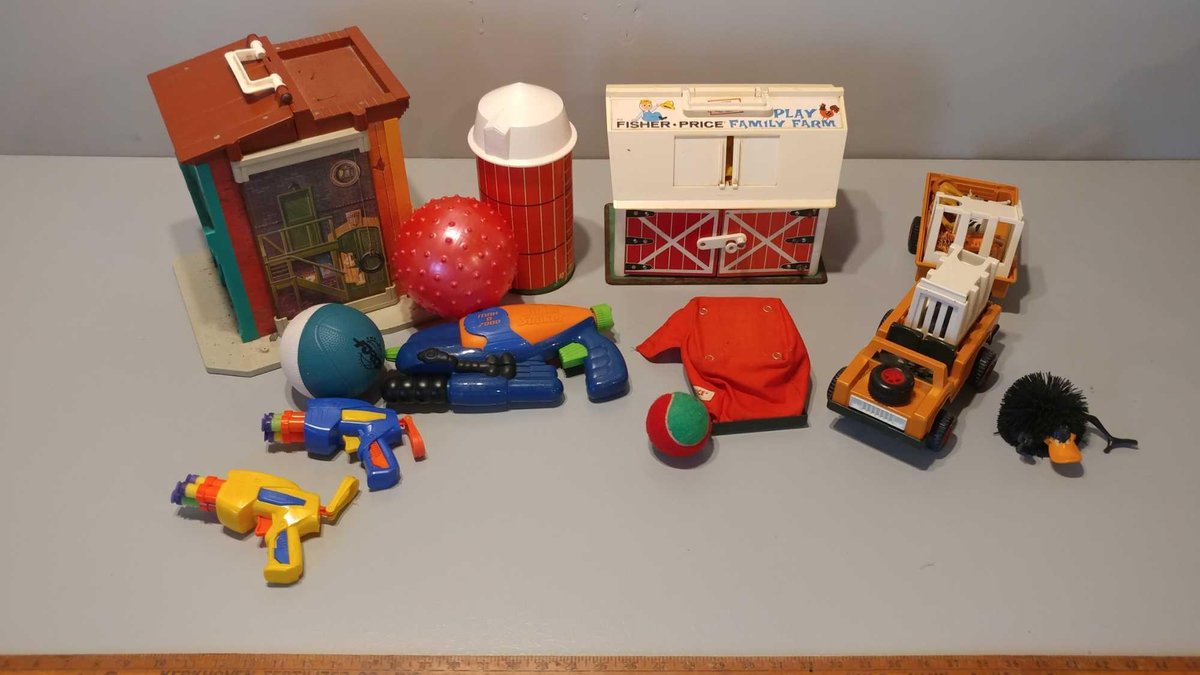 FISHER PRICE FAMILY PLAY FARM and FISHER PRICE PLAY SESAME STREET and ASSORTED BALLS & TOYS