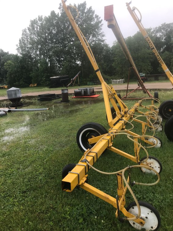 ALLOWAY 12 ROW 22' SPRAY BANDING CART (ITEM AT ZIELSDORF AUCTIONS)