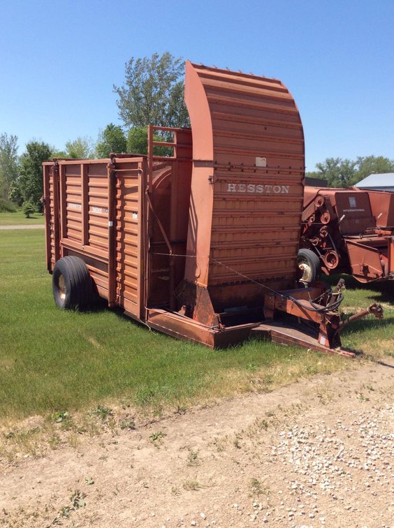 HESSTON STAKHAND 30 (ITEM AT ZIELSDORF AUCTIONS)