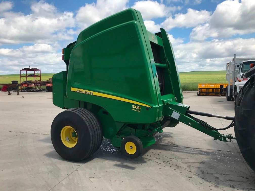 JOHN DEERE 569 PREMIUM ROUND BALER COVER EDGE, NET WRAP, 5X6 BALES, 7,460 BALES TOTAL  (FOR MORE INF