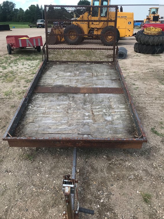 HOMEMADE TRAILER 5' X 8'  W/ RAMP NO TITLE OR REGISTRATION 