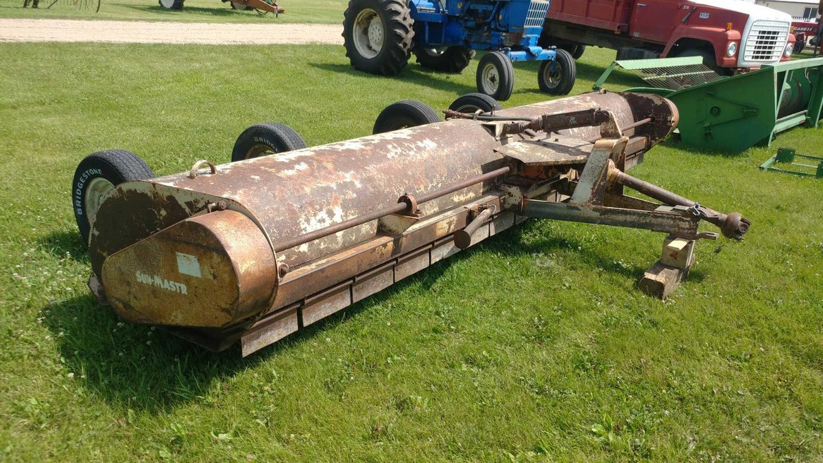 SUN-MASTER 15' STALK CHOPPER PULL TYPE 540 PTO (LOCATED AT ZIELSDORF AUCTIONS - BENSON, MN)
